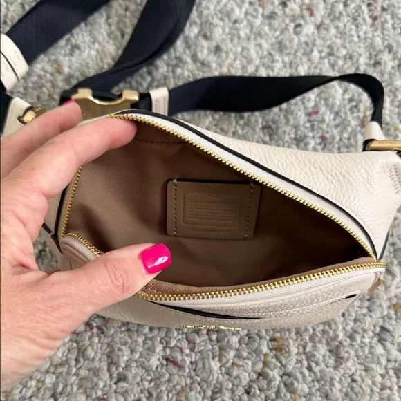 Coach Ivory Belt Bag with Black Strap - Picture 2 of 9